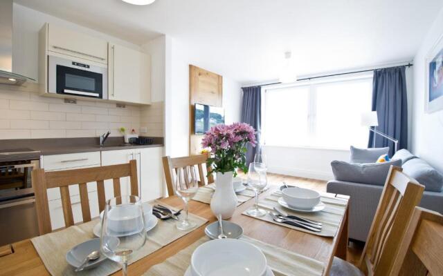 27 The Terrace