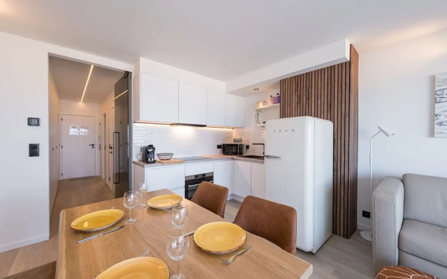 Apartment With Sea-view