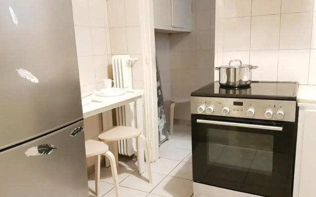 Begonia-Athens Center, 6 BD, 2,5 BATH