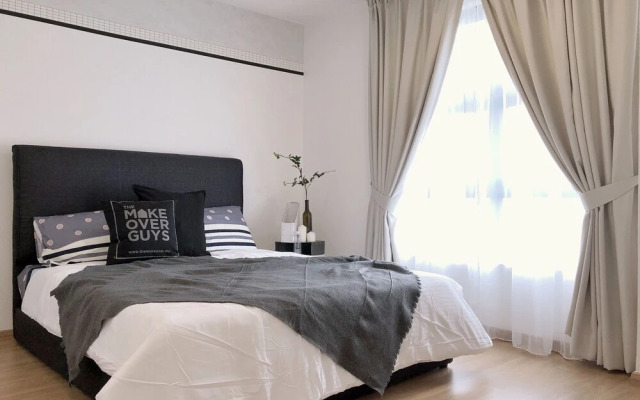 Ekocheras Suite