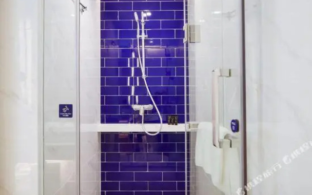 Kyriad Marvelous Hotel (Shantou Changjiang Apartment)