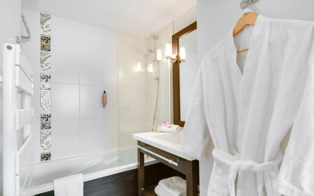 Seven Urban Suites Nantes Centre