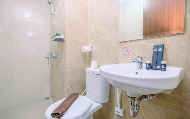 Well Designed 2Br Corner Transpark Cibubur Apartment