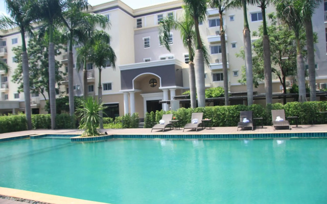 The Green View Hotel