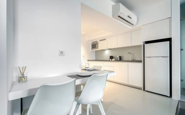 Athens Color Cube Luxury Apartments