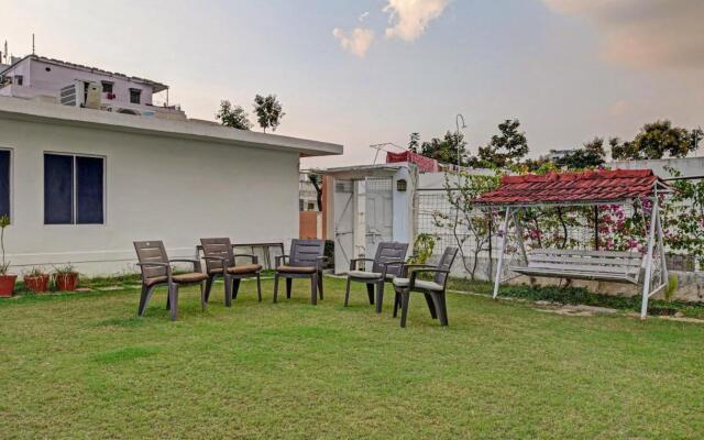 Hotel Meera
