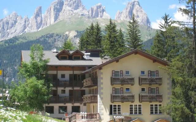 Hotel Majon Miramonti