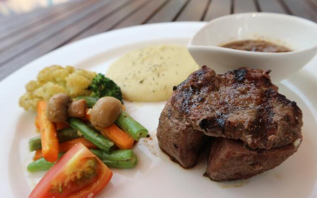 Grand Mega Resort & Spa