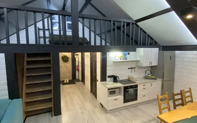 Lakost Cottage 1