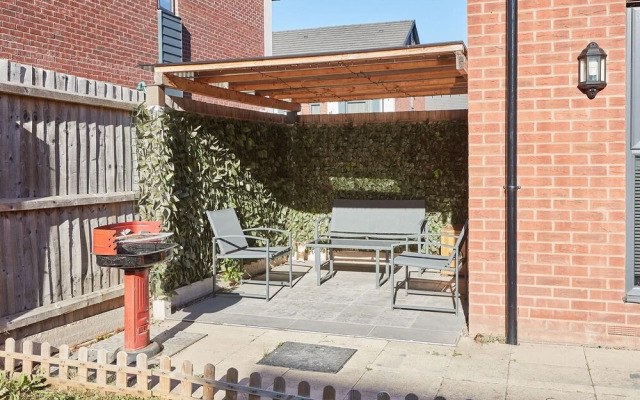 Host Stay Greenfinch Road