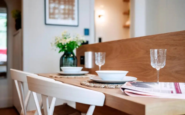 Beautiful Abode In Earl's Court