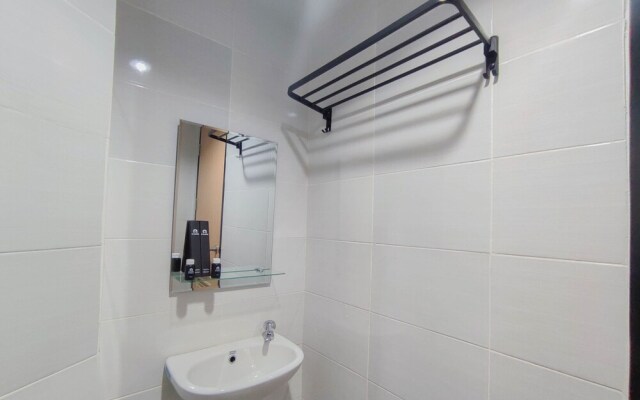The Alton Apartment