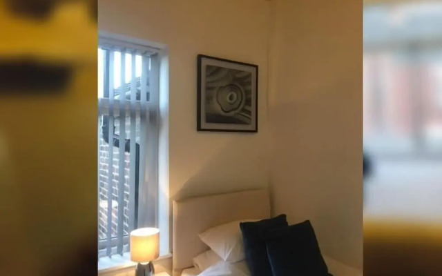Town House @ Balliol St