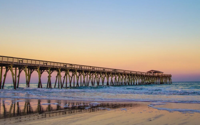 Breakers Sailfish Condos by Hosteeva