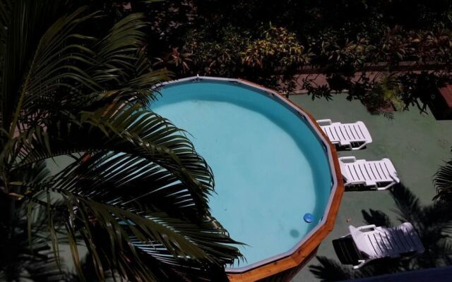 Hotel La Quinta Roatan