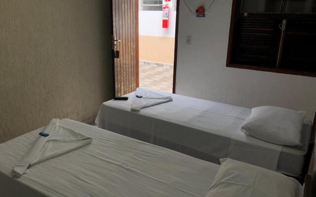 Hotel Nosso Cantinho