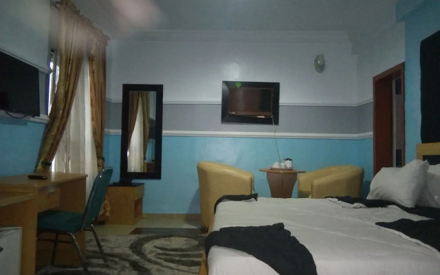 E-Class Resorts