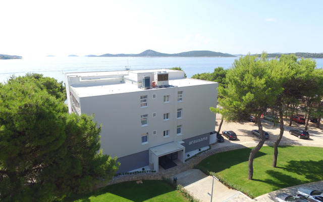 Hotel Villa Arausana & Antonina