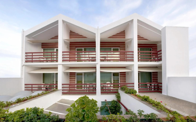 Costa Nova Hotel