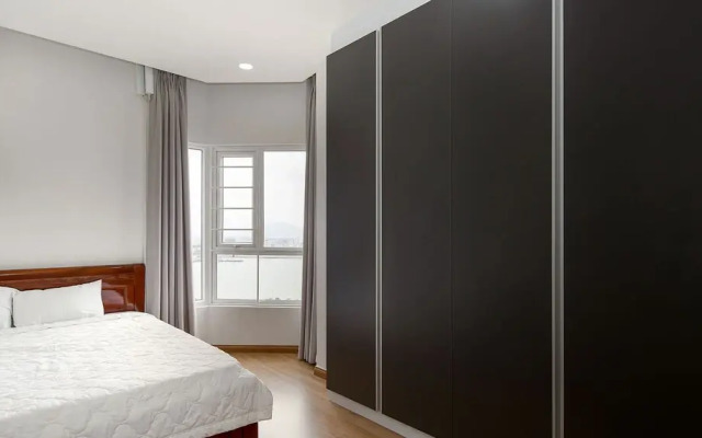 Zoneland Apartment - Monarchy Riverside