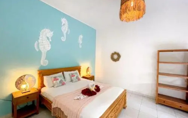 Solaluna Beach Homestay