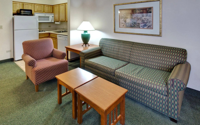 Staybridge Suites Chicago-Oakbrook Terrace by IHG