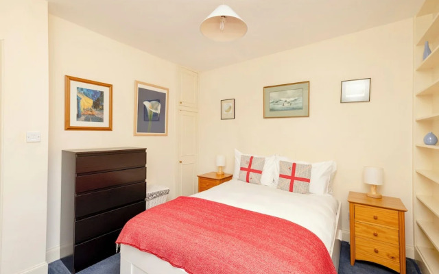 JOIVY Thistle Street - Heart of the City 2-bedroom Apt