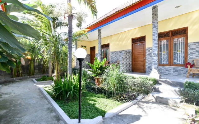 RedDoorz Plus @ Singaraja