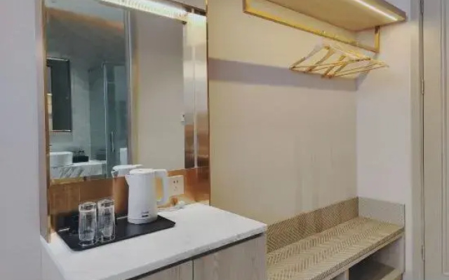 Zhangzhou Happiness Hotel (Gucheng Niuzhuang Branch)