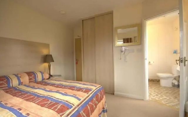 Kearton Country Hotel