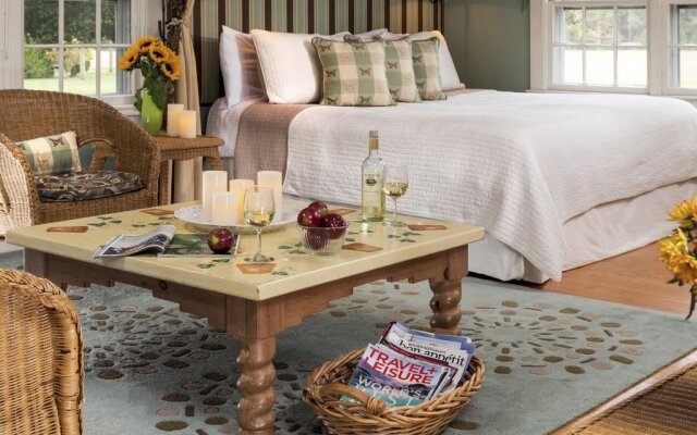 Inn at Huntingfield Creek