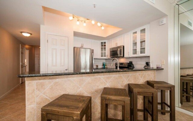 Majestic Sun 1108B by Destin Getaways