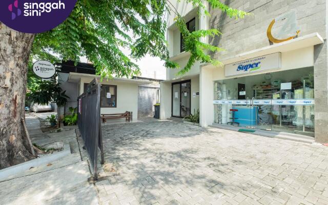 Singgahsini Haji Nawi 74 Cilandak Jakarta Selatan