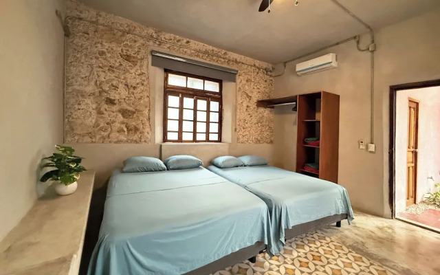 Casa con Piscina Nido Rosa