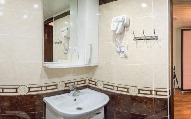 Kolizey Hotel