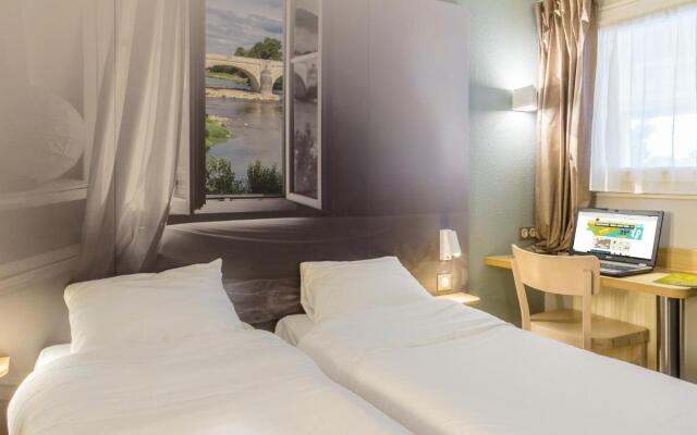 B&B HOTEL Poitiers (1)