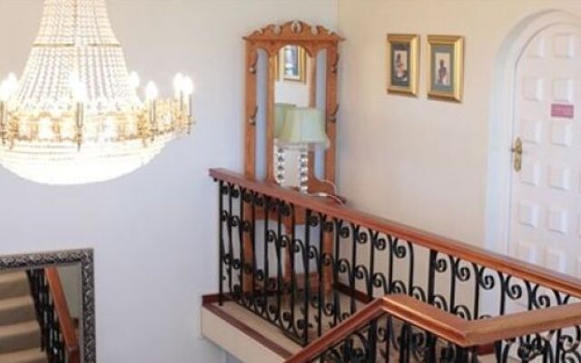 Kwin Stays Holiday Accomodation