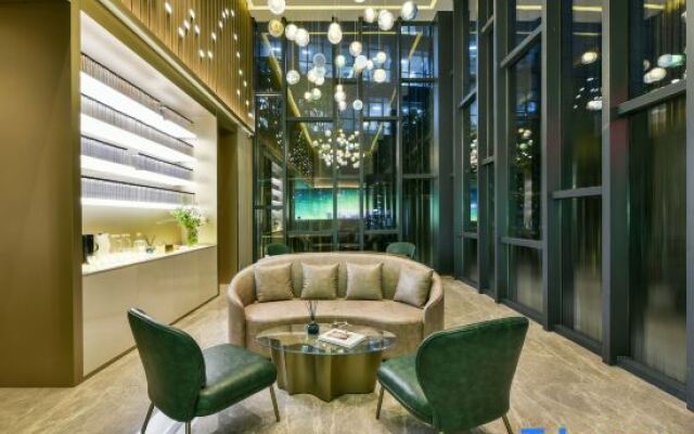 Crystal Orange Beijing International Trade Business District Sihui Hotel