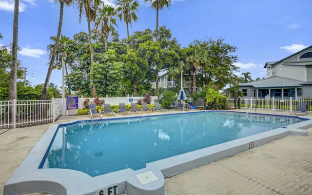 Siesta Bayside Closest to the Beach