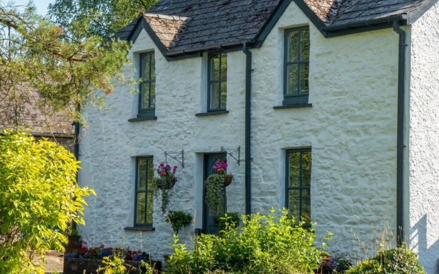 White Mill - 4 Bed - Lampeter Velfrey