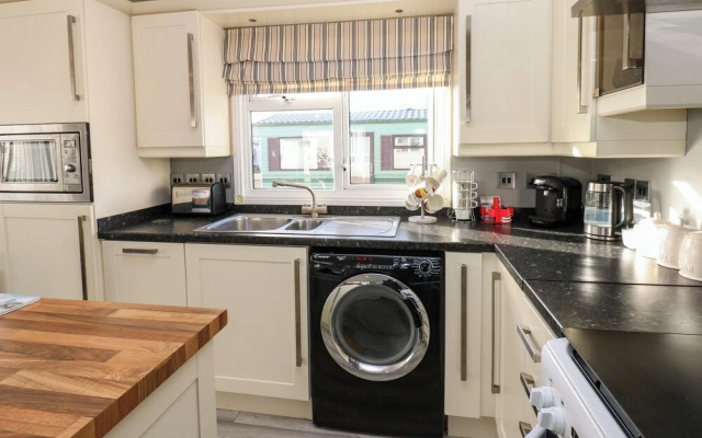 A and C Lodge-plot 21