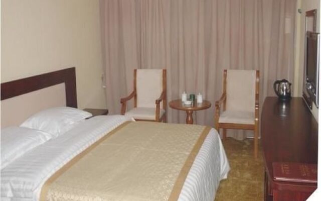 Zhuhui Business Hotel - Qingdao