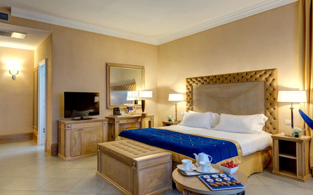 Villa Tolomei  & Resort