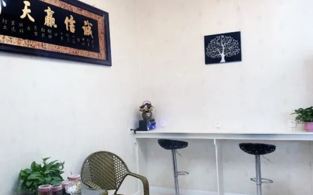 Green Italian Business Hotel