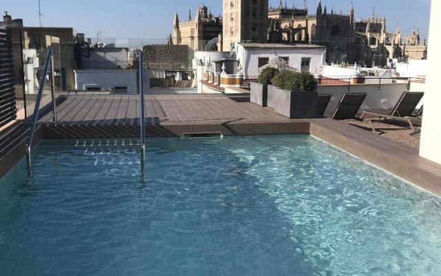 Joya del Casco Boutique Hotel