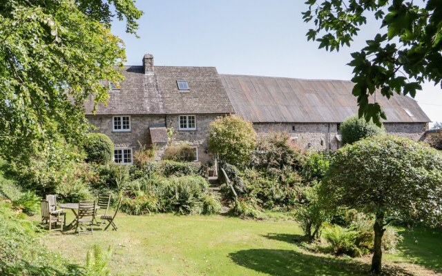 Spinsters Rock Cottage