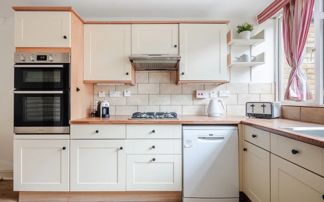 Charming 4BR River Thames & Tate Britain