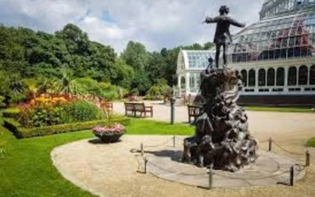 Remarkable 2-bed Apartment in Leafy Sefton Park