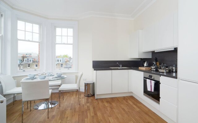 Hammersmith One - Q Home