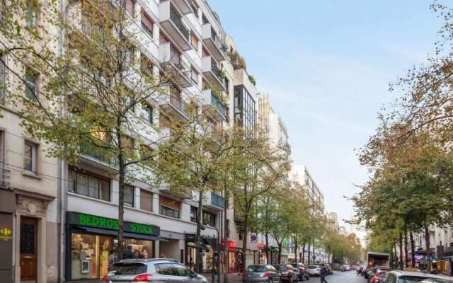 Cosy Flat With big Terrace for 6p - Eiffel Tower